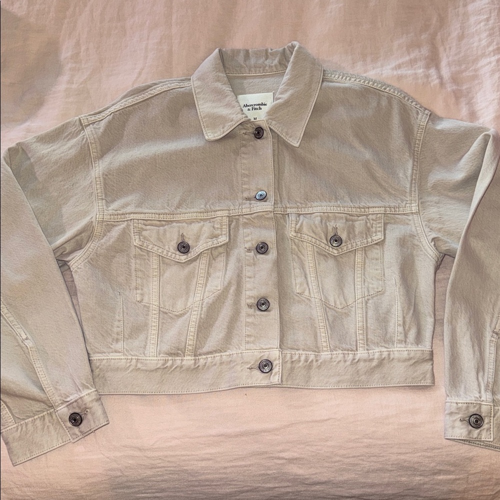 Abercrombie - Cropped Trucker Jacket